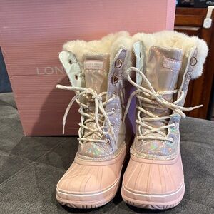 London Fog girls' iridescent snow boots size 3
